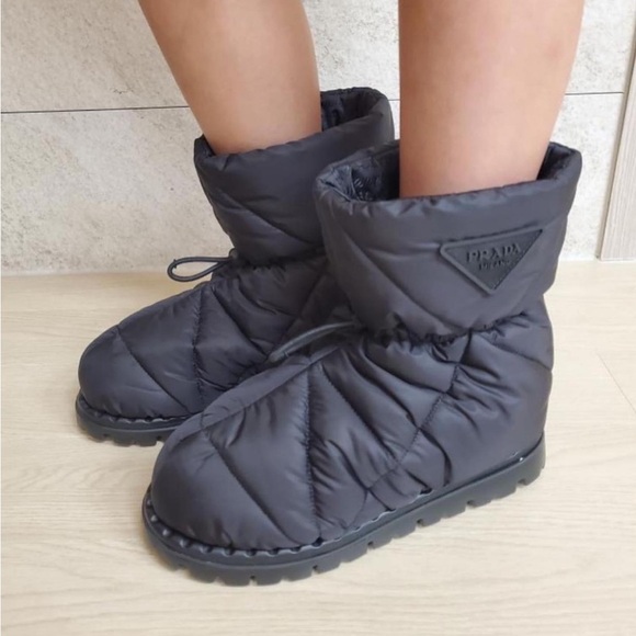 BNIB Prada padded boots sz 36 - Picture 1 of 3